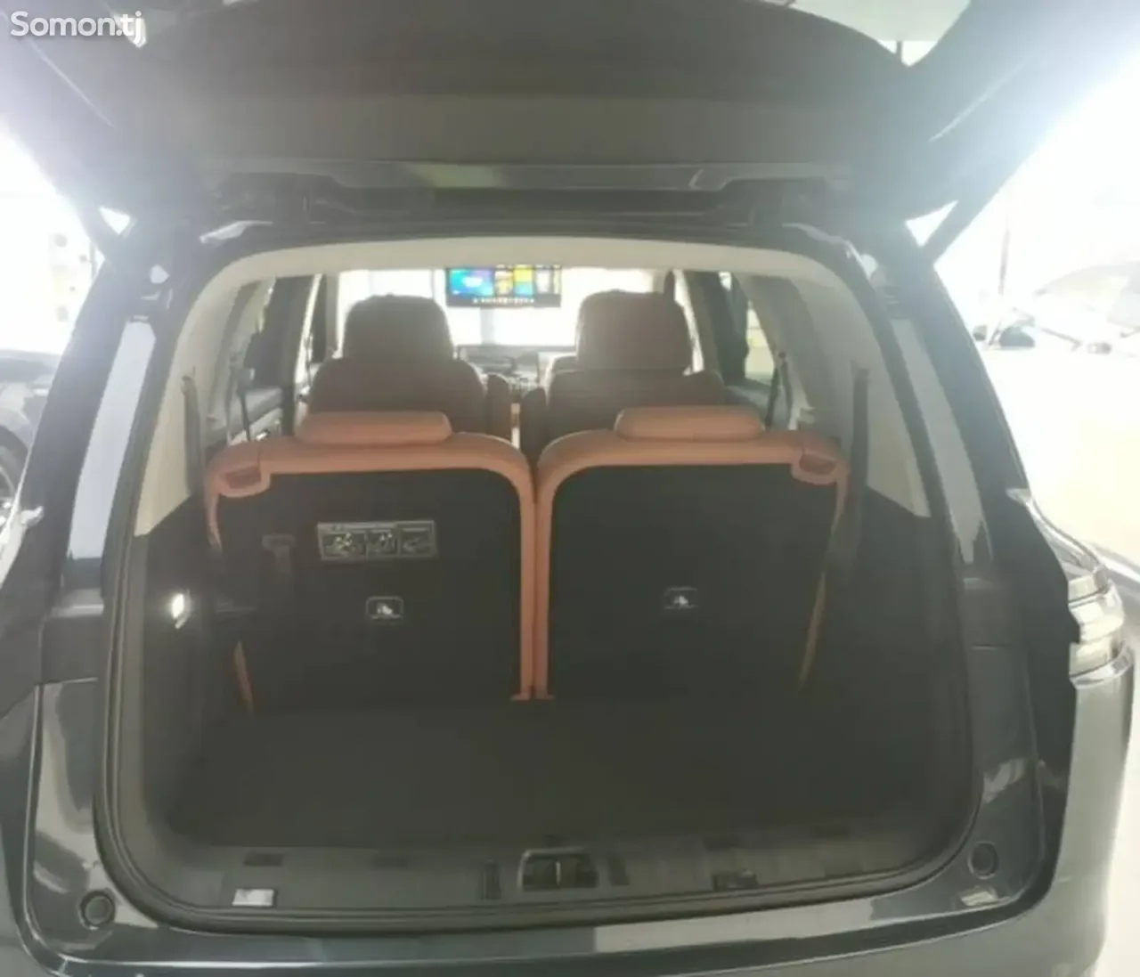 Leapmotor C16 2025 · AT