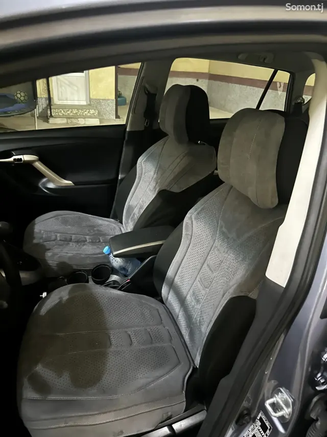 Toyota Corolla Verso 2009 · 2.2 AT