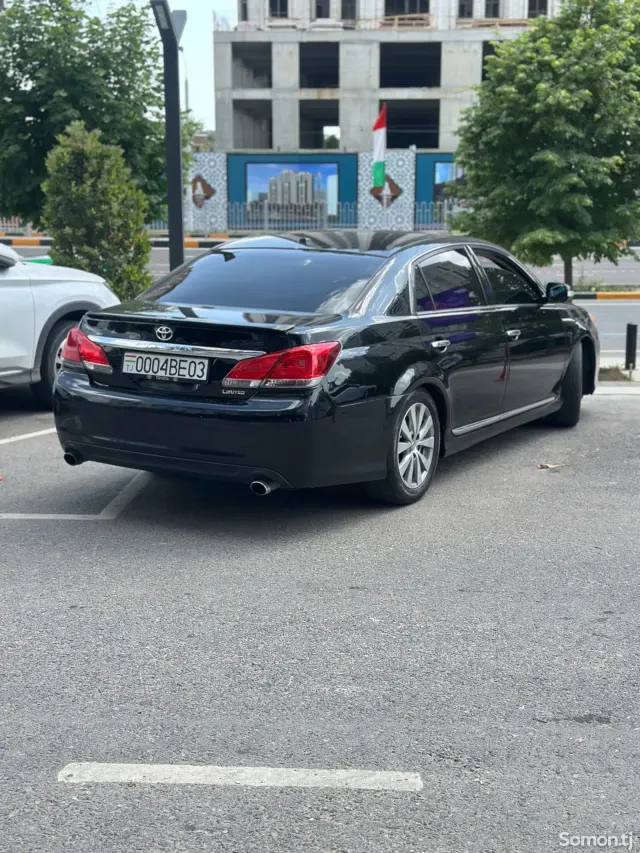 Toyota Avalon 2011 · 3.5 AT