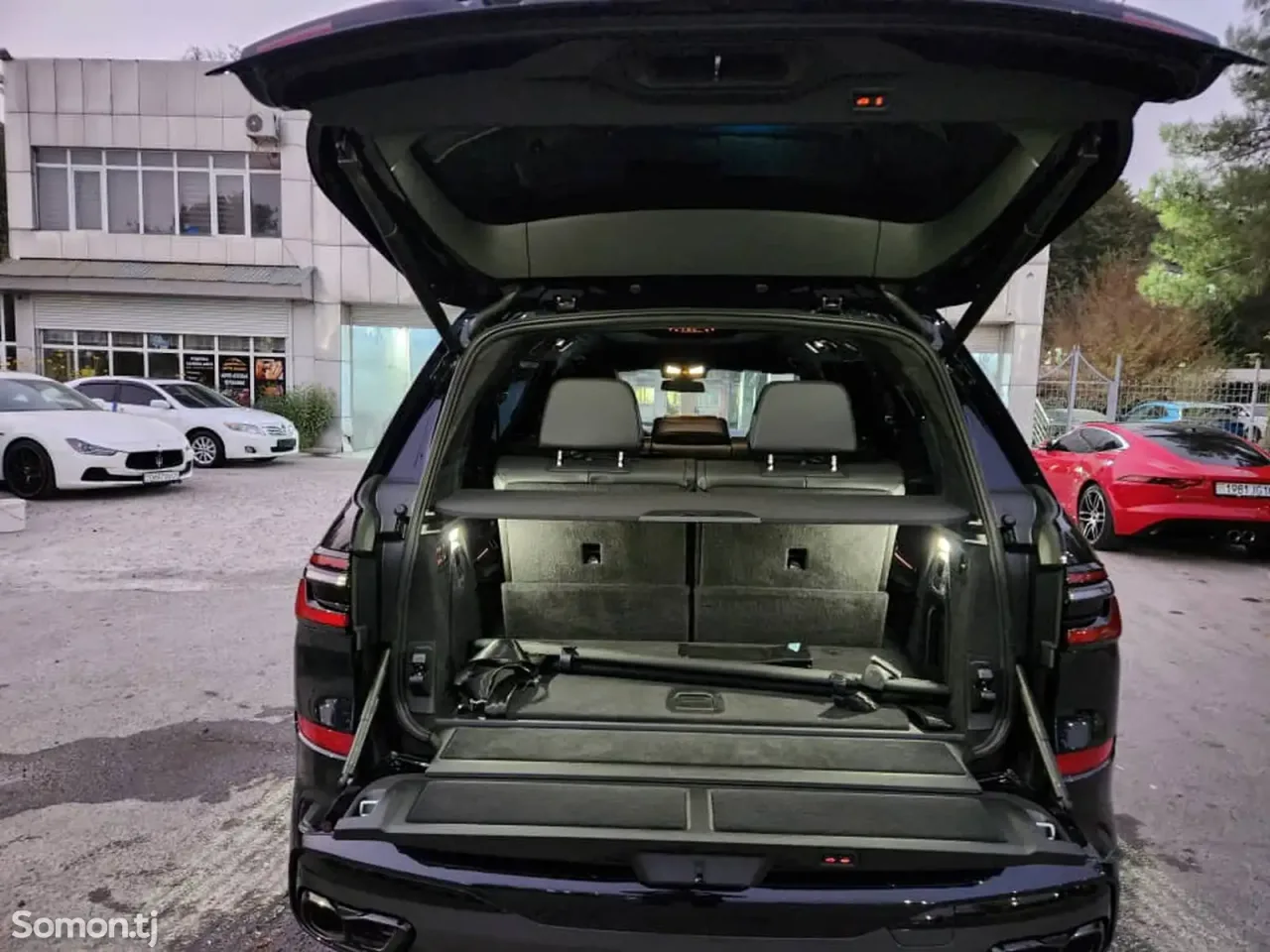BMW X7 2025 · 4.0 AT