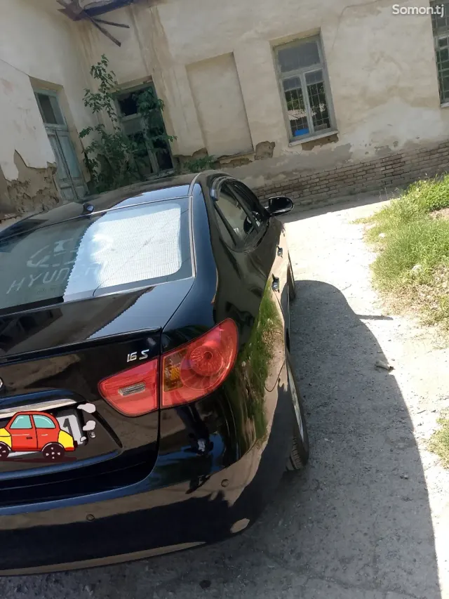 Hyundai Avante 2007 · 1.6 AT