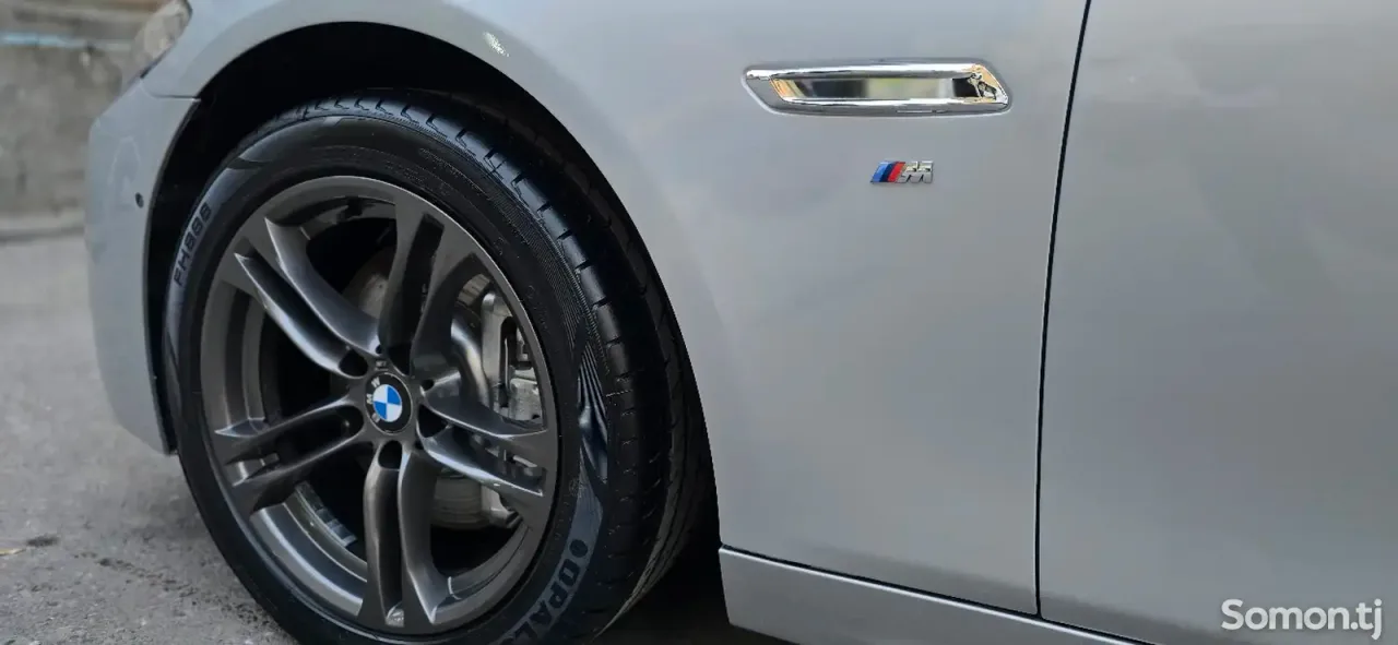 BMW 5 series 2014 · 3.0 AT