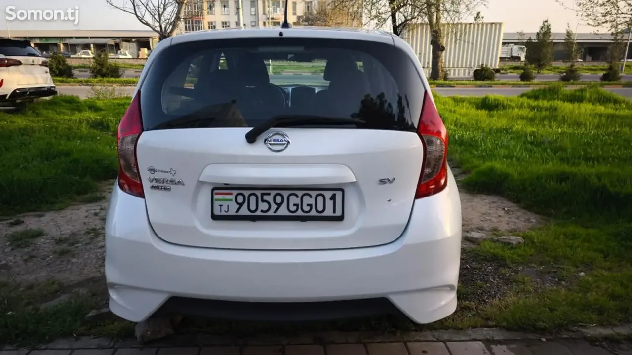 Nissan Vanette 2017 · 1.6 AT