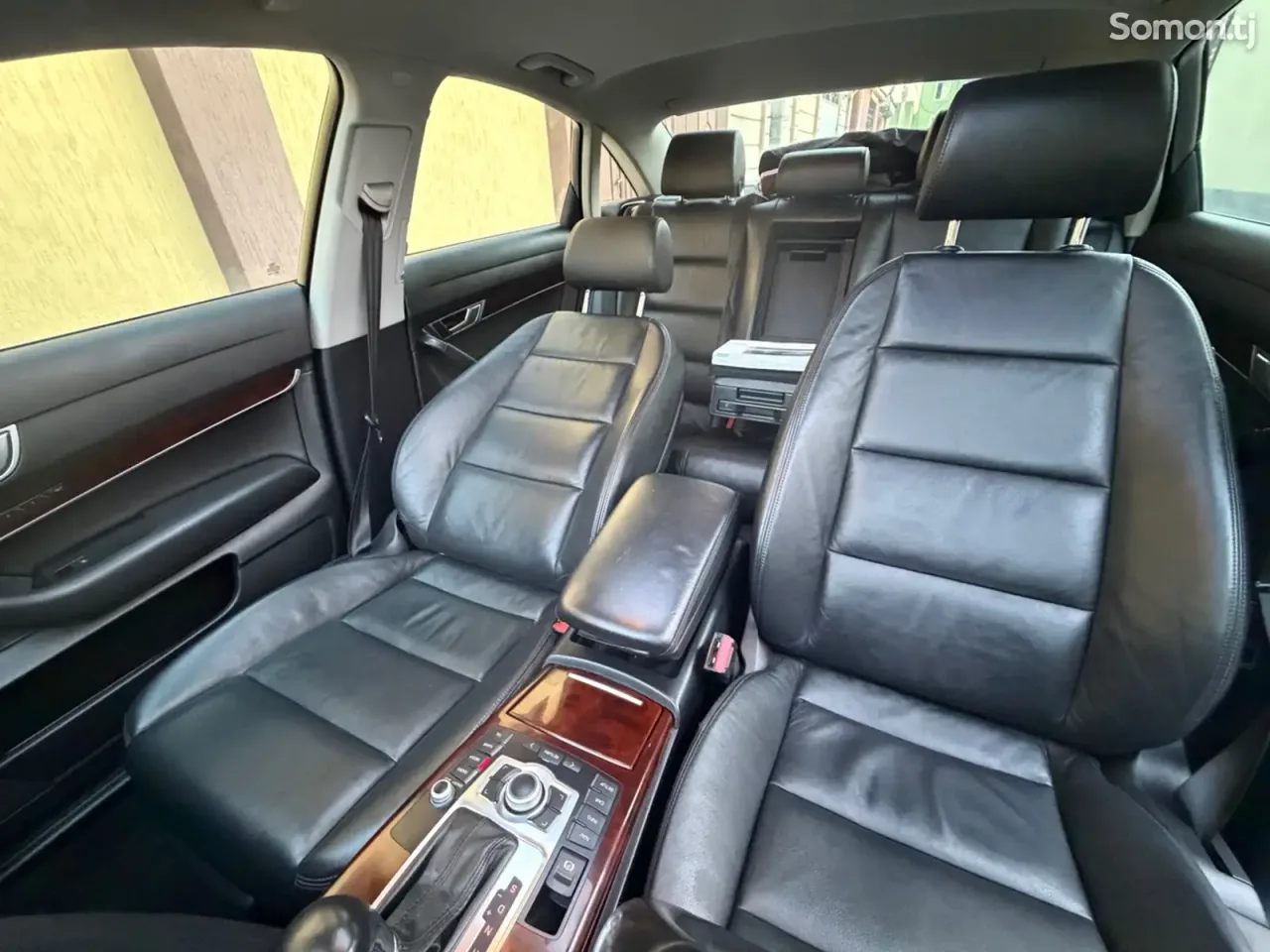 Audi A6 2008 · 2.0 AT