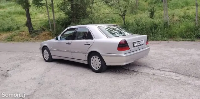 Mercedes-Benz C class 1997 · 2.0 AT