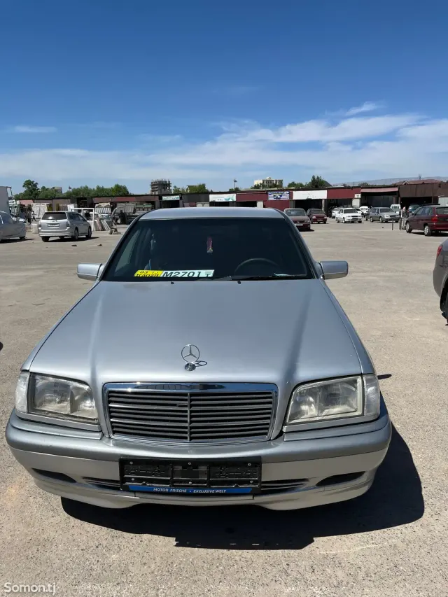 Mercedes-Benz C class 1999 · 2.0 AT