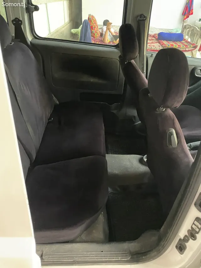 Opel Combo 2006 · 1.4 MT