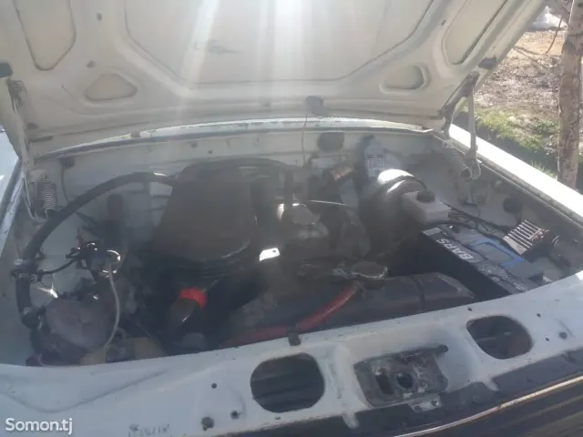 ГАЗ 24 1987 · 2.4 MT