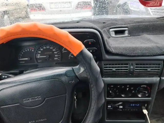 Daewoo Nexia 1997 · 1.6 MT