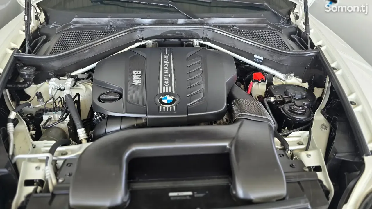 BMW X6 M 2014 · 4.0 AT