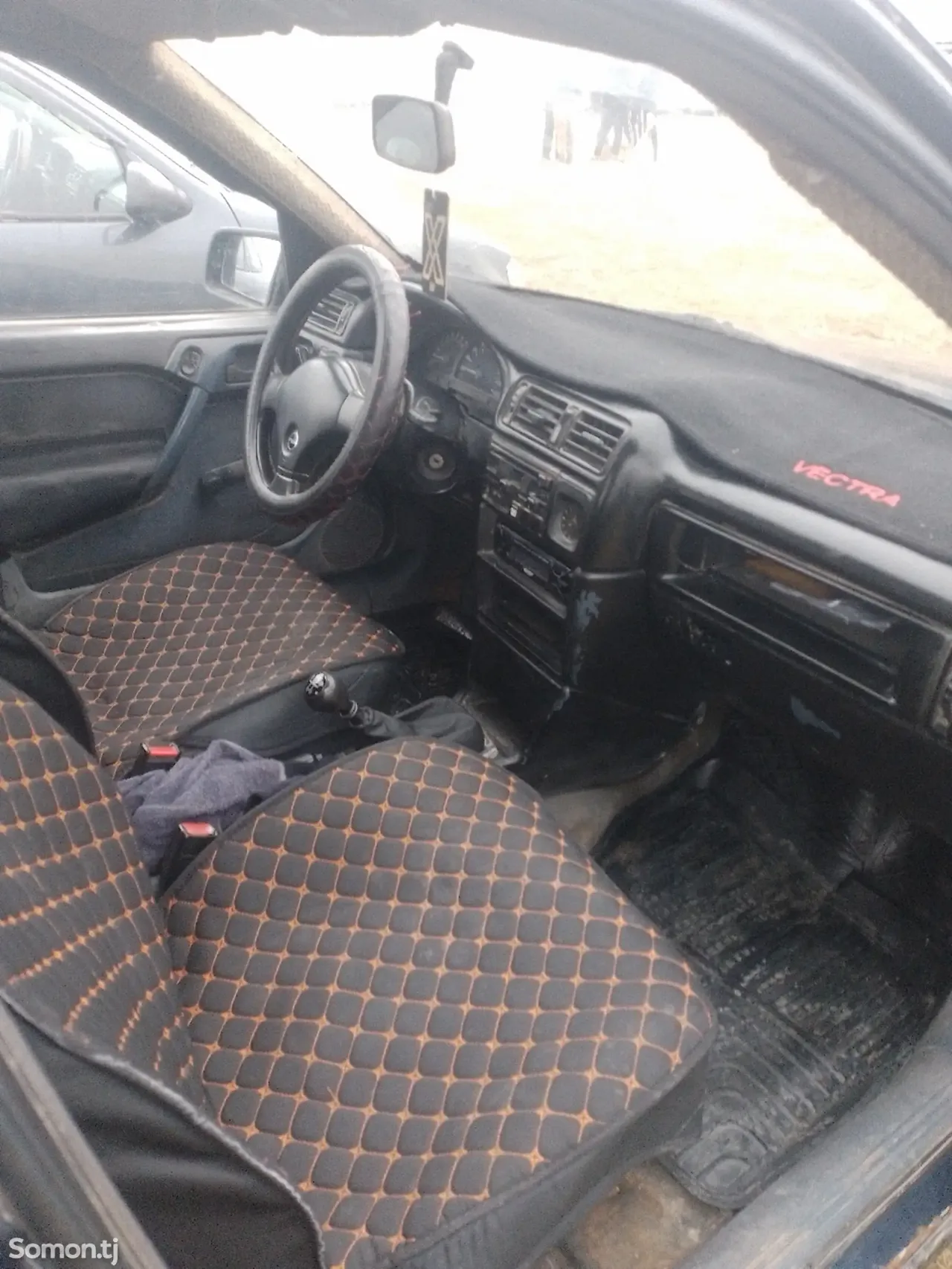 Opel Vectra A 1991 · 1.8 MT