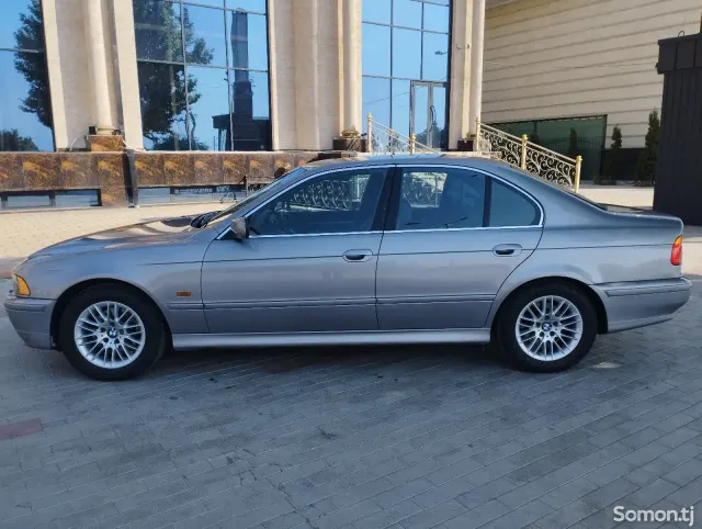 BMW 5 series 1999 · 2.5 MT
