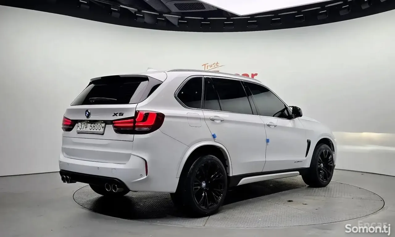 BMW X5 2014 · 3.0 AT