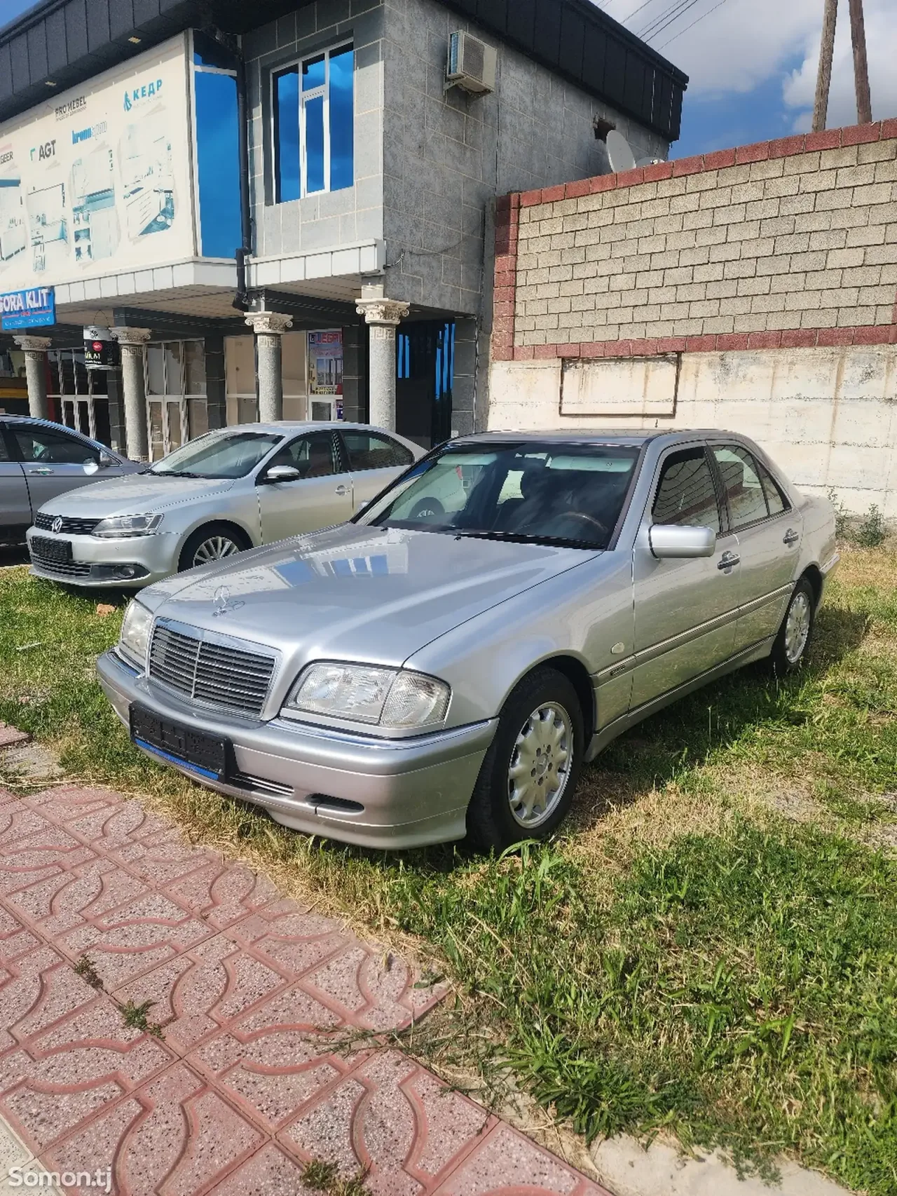 Mercedes-Benz C class 1999 · 2.4 AT
