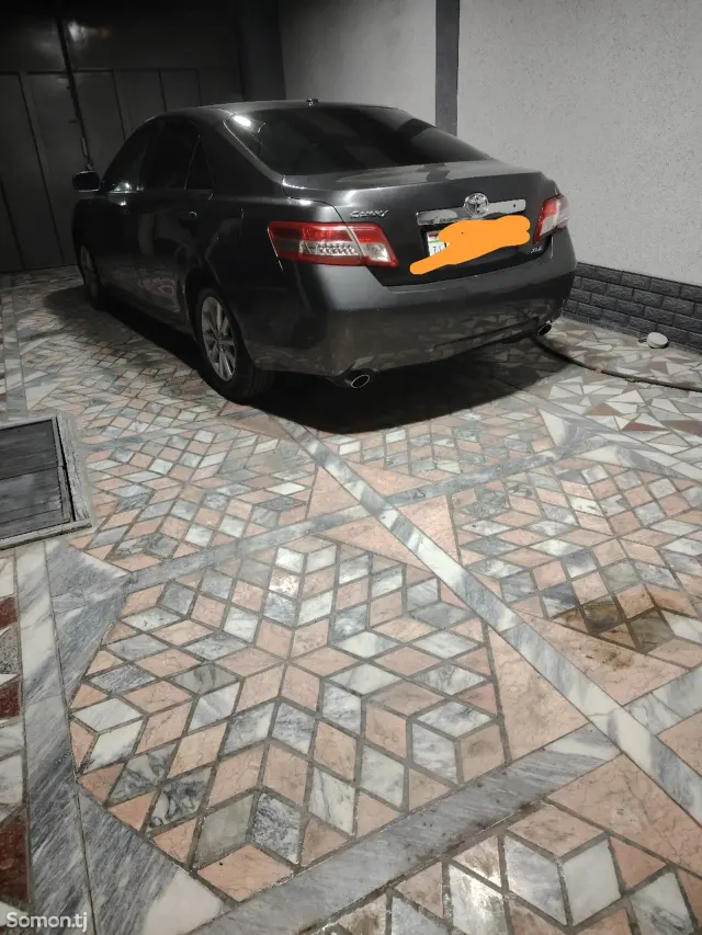 Toyota Camry 2011 · 3.5 AT