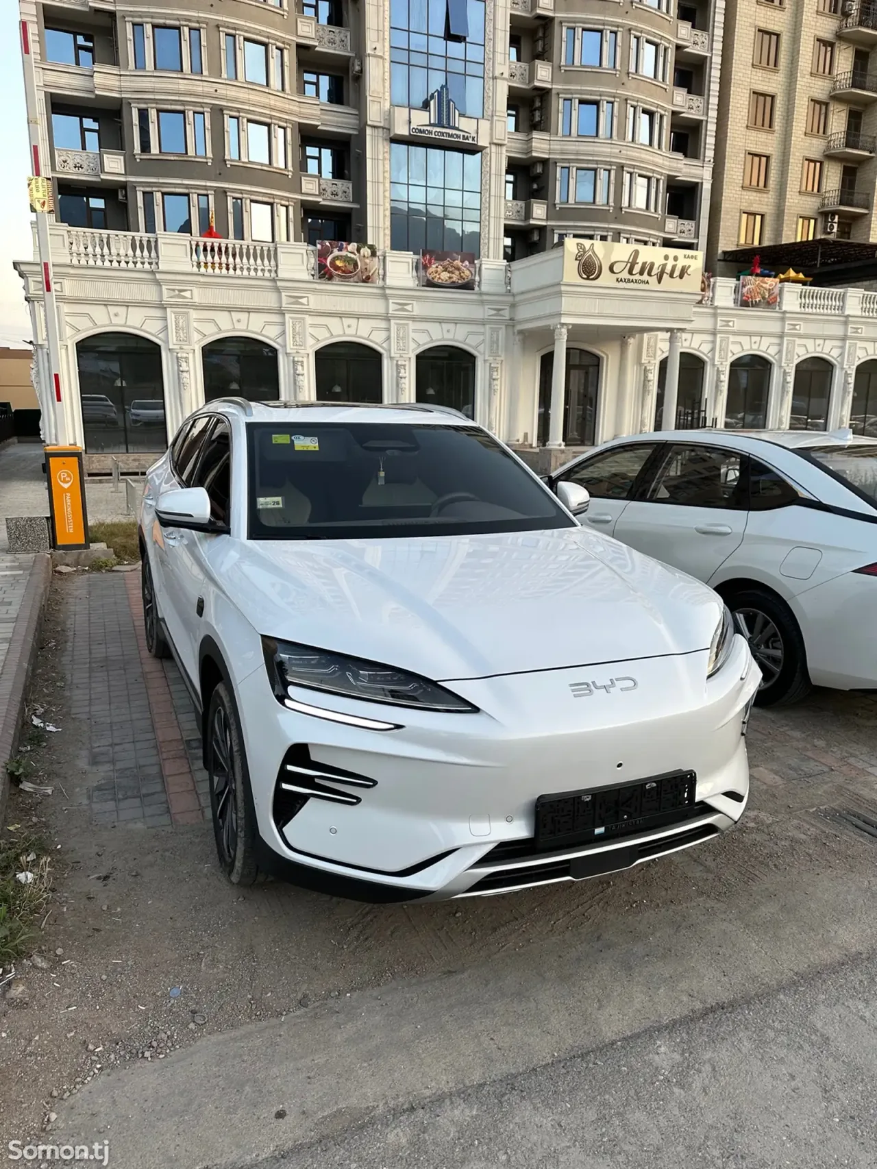 BYD Song Plus 2025 · AT