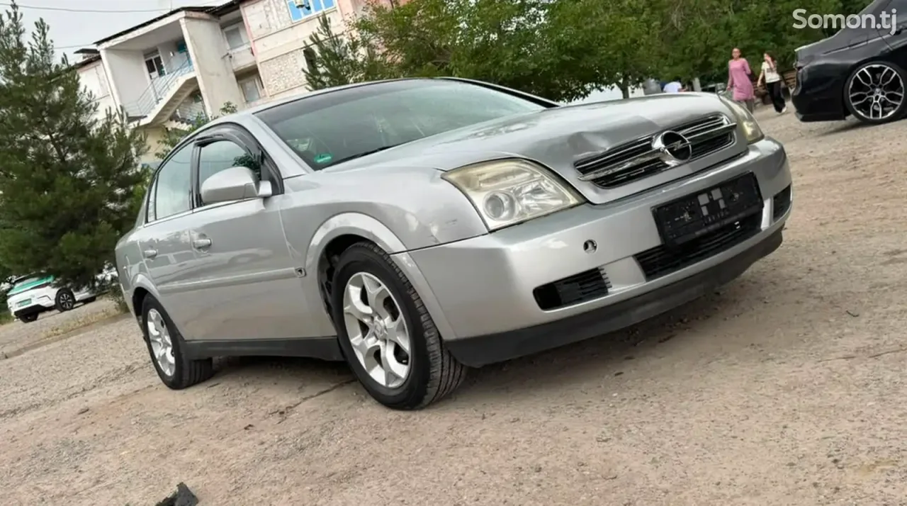 Opel Vectra C 2003 · 2.2 MT