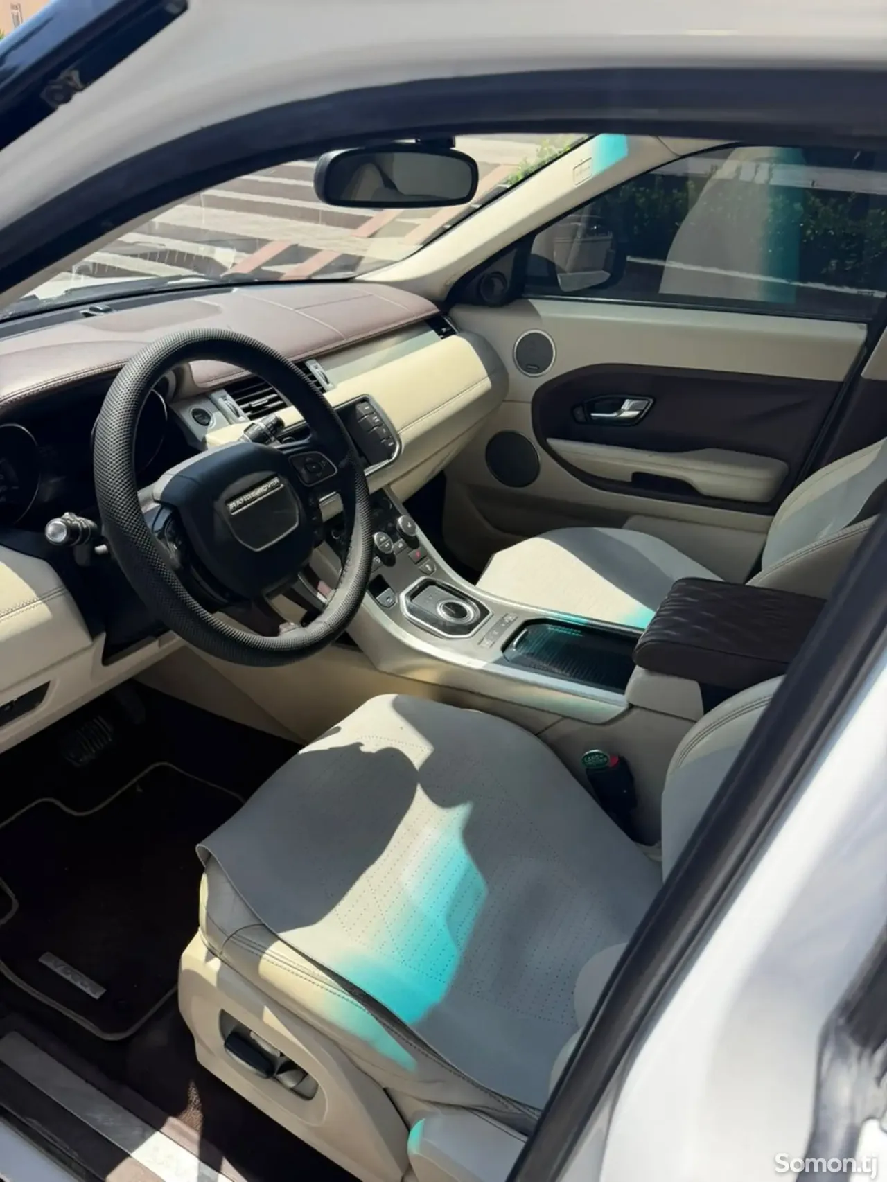 Land Rover Evoque 2012 · 2.0 AT