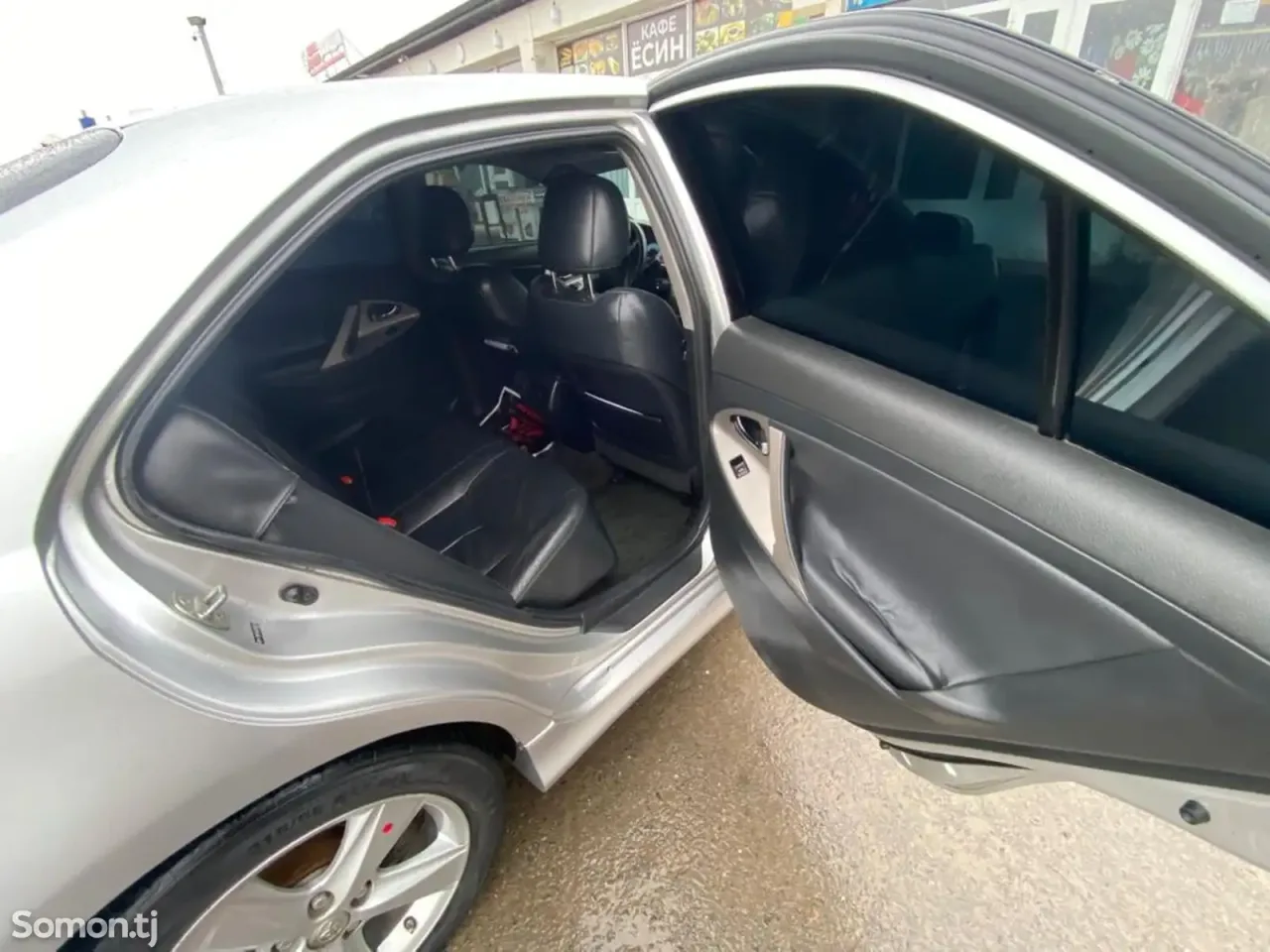 Toyota Camry 2010 · 3.5 AT