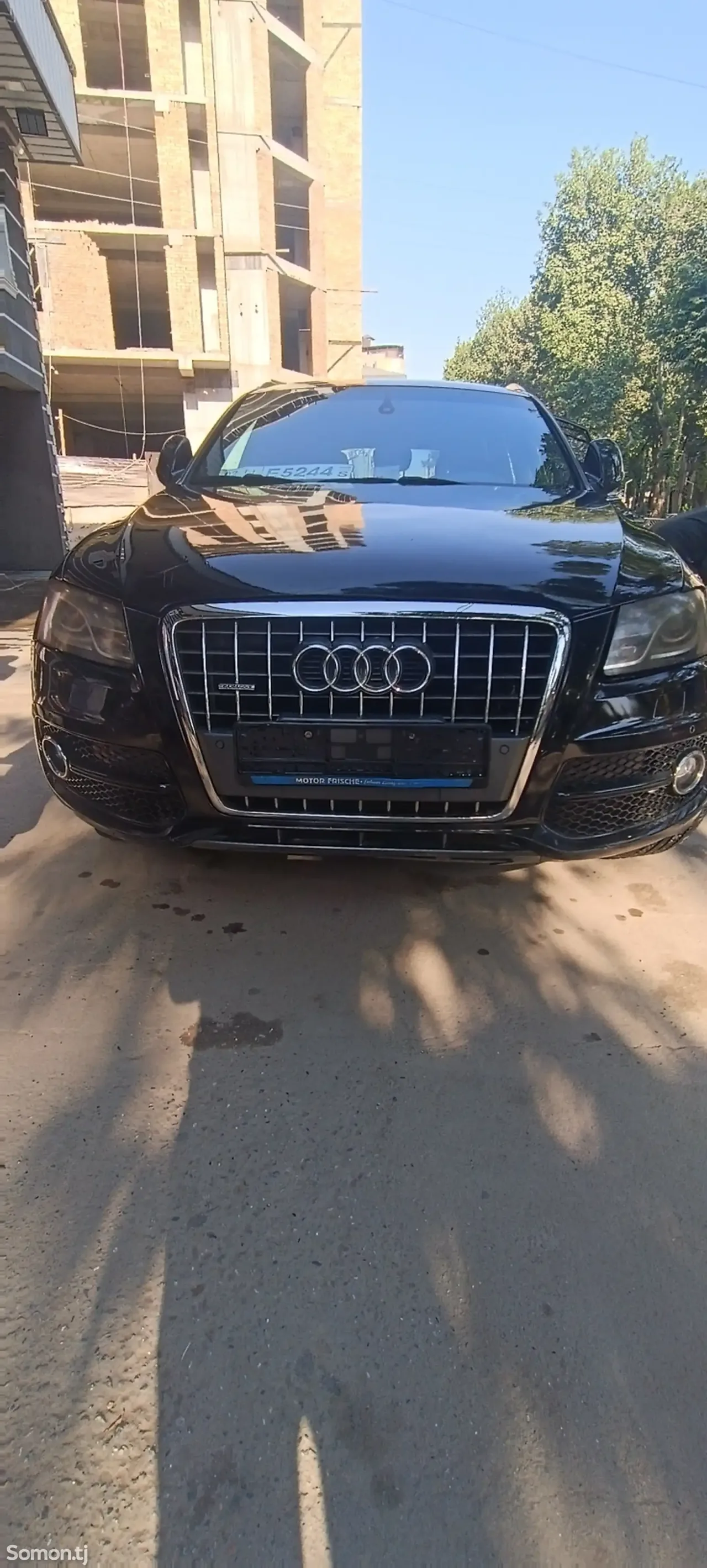 Audi Q5 2011 · 2.8 AT