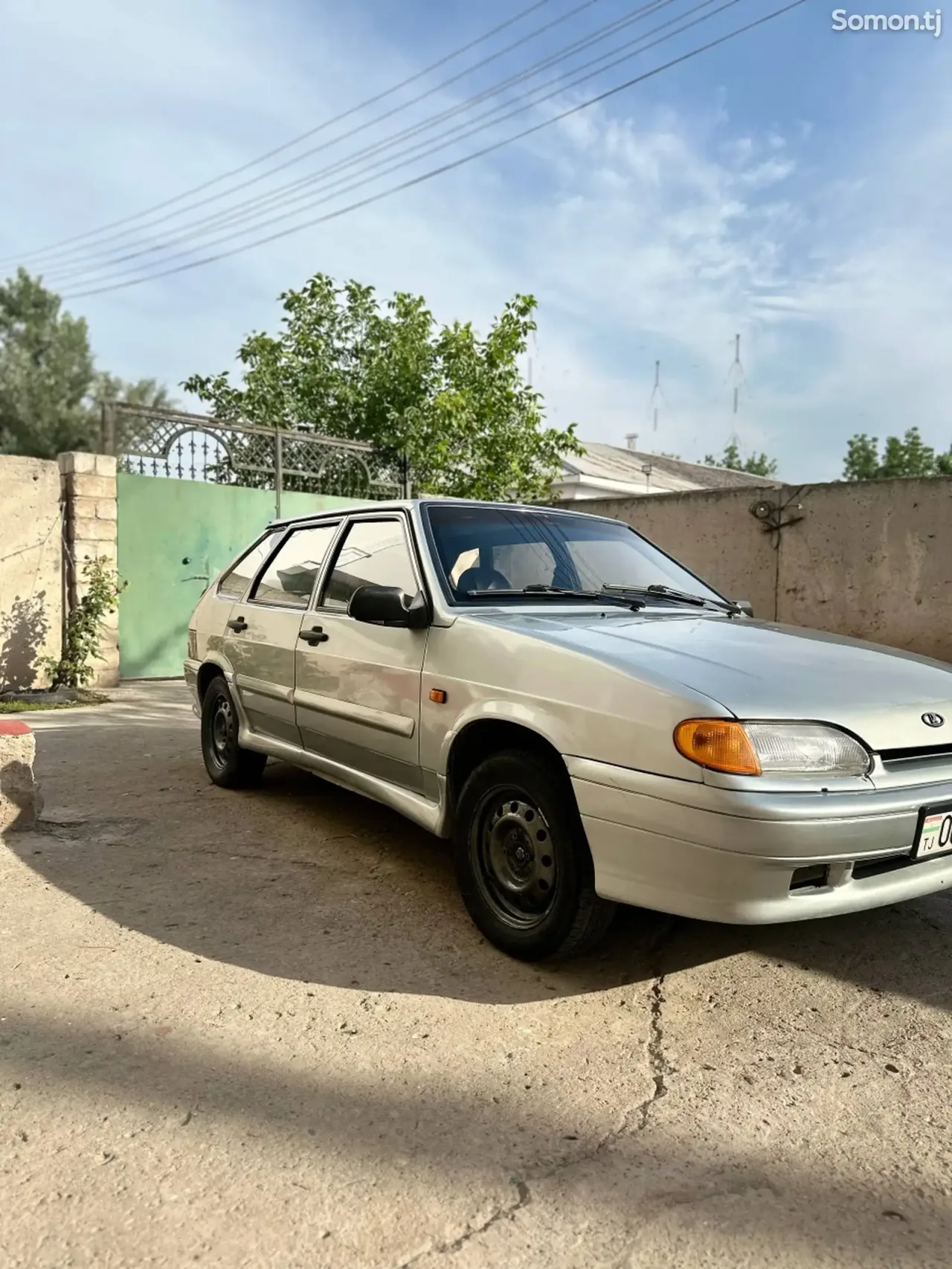 Lada (ВАЗ) 2114 2004 · 1.7 MT