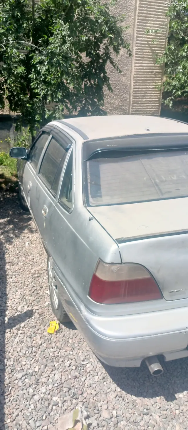 Daewoo Nexia 1996 · 1.6 MT