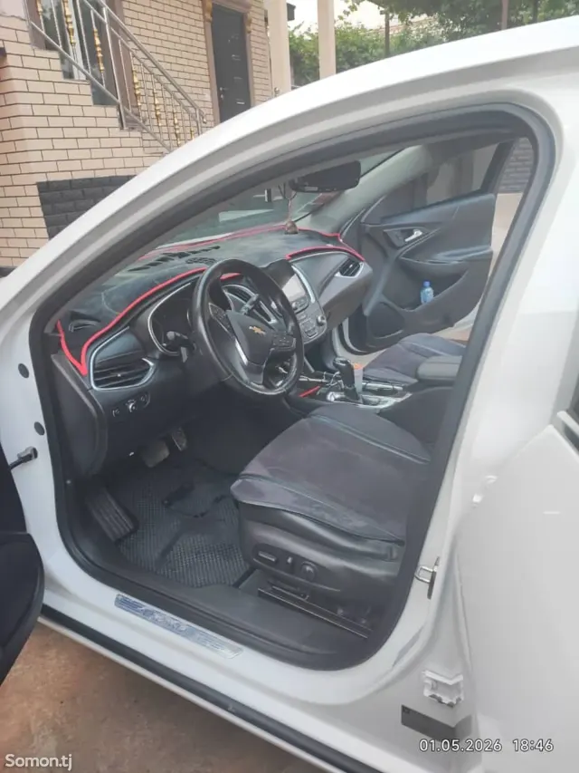 Chevrolet Malibu 2017 · 1.5 AT