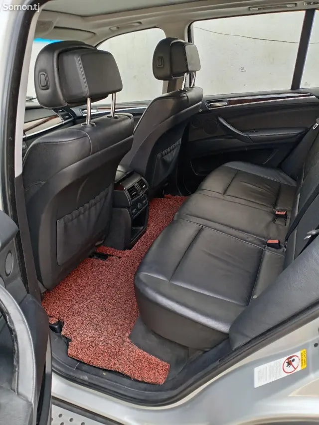 BMW X5 2009 · 3.0 AMT