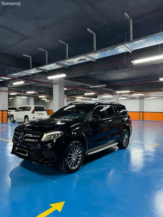 Mercedes-Benz GLS 2018 · 4.7 AT