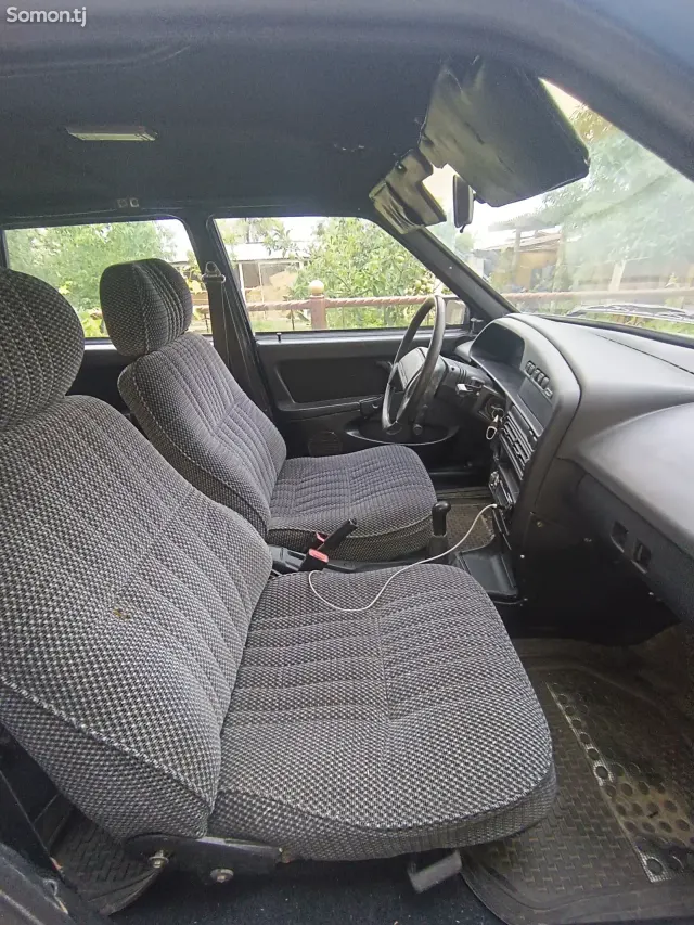 Lada (ВАЗ) 2109 1997 · 1.7 MT