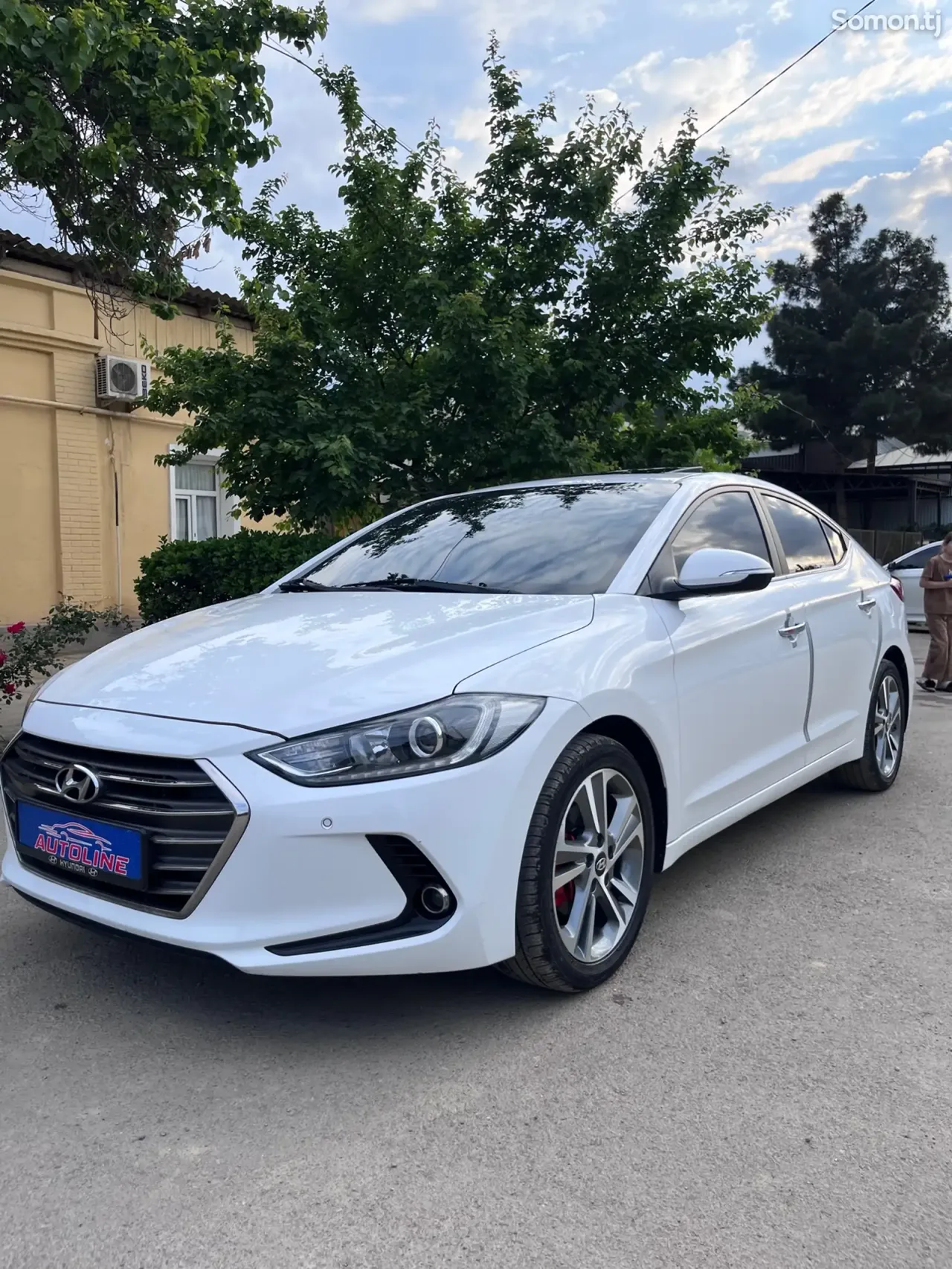 Hyundai Avante 2016 · 1.6 AT