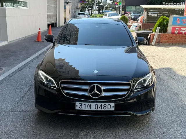 Mercedes-Benz E class 2017 · 3.0 AT