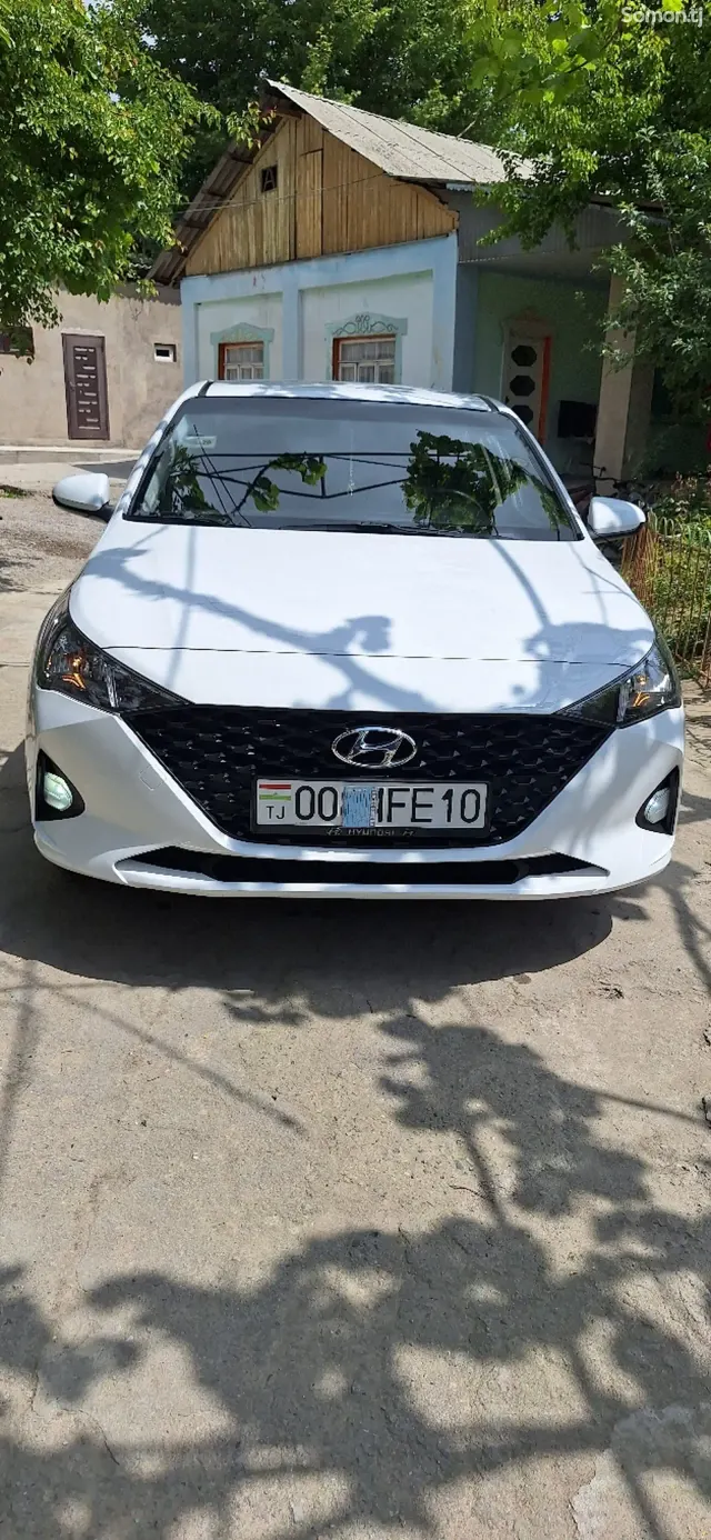 Hyundai Accent 2022 · 1.6 AT