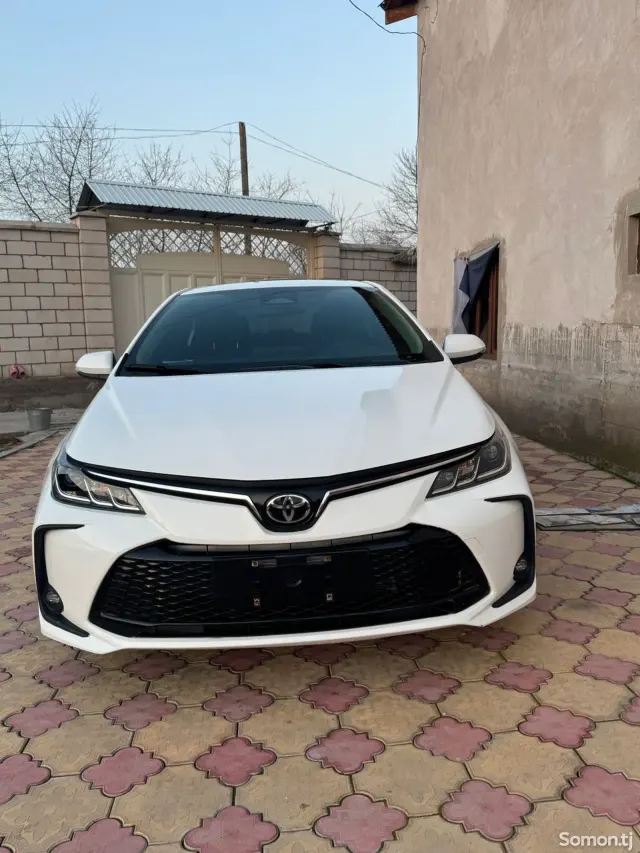 Toyota Corolla 2025 · 1.8 AT