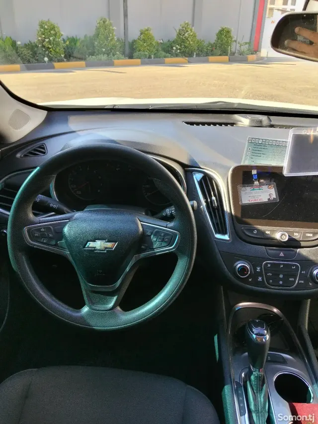 Chevrolet Malibu 2019 · 1.8 AT
