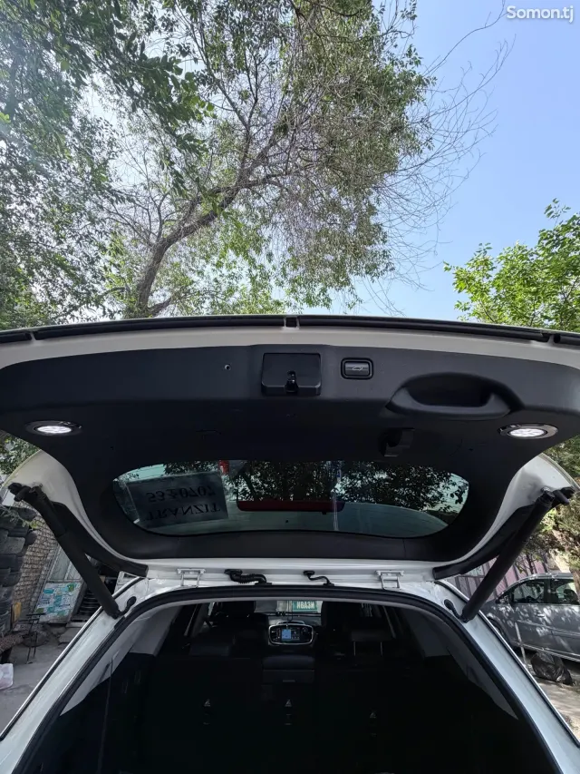 Kia Sorento 2016 · 2.2 AT