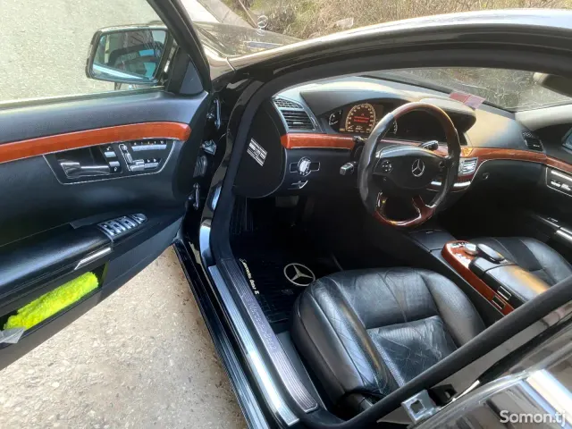 Mercedes-Benz S class 2007 · 3.5 AT