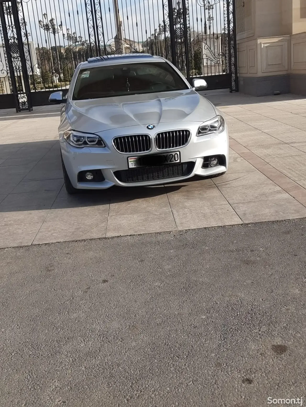 BMW 5 series 2014 · 2.0 AT
