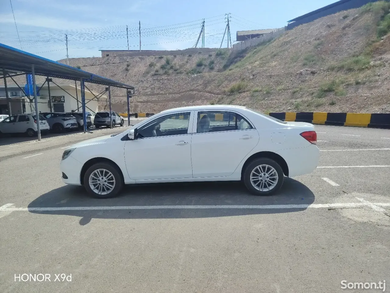 BYD E5 2020 · AT