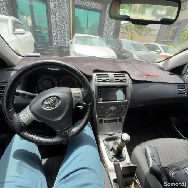 Toyota Corolla 2008 · 1.6 MT