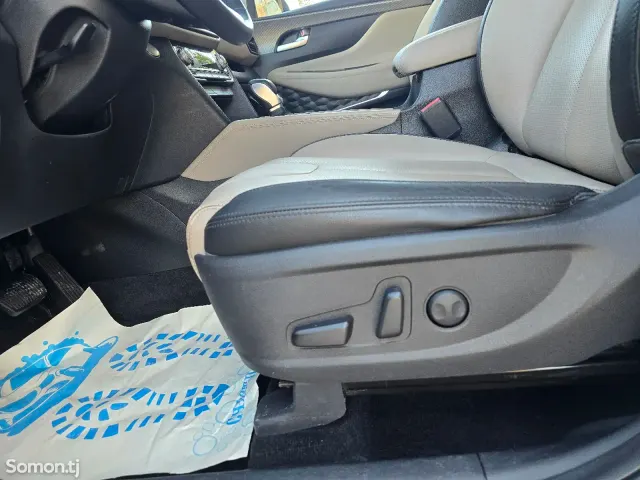 Hyundai Santa Fe 2019 · 2.0 AT