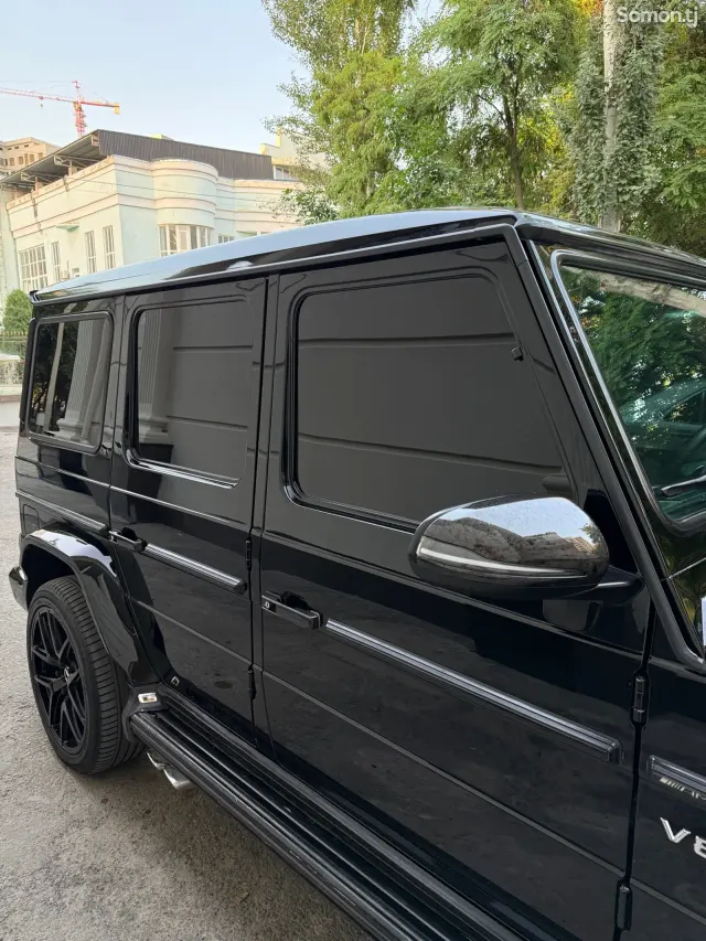 Mercedes-Benz G class 2000 · 5.0 AT