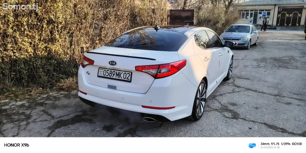 Kia K5 2010 · 2.0 AT