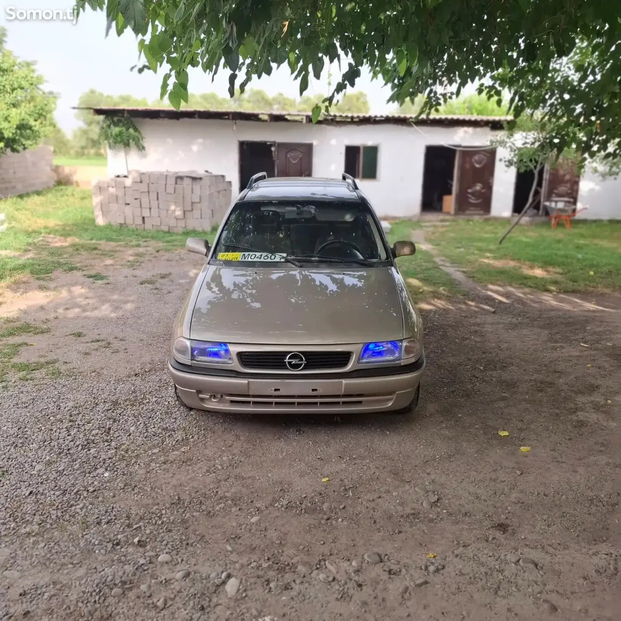 Opel Astra F 1998 · 1.6 MT