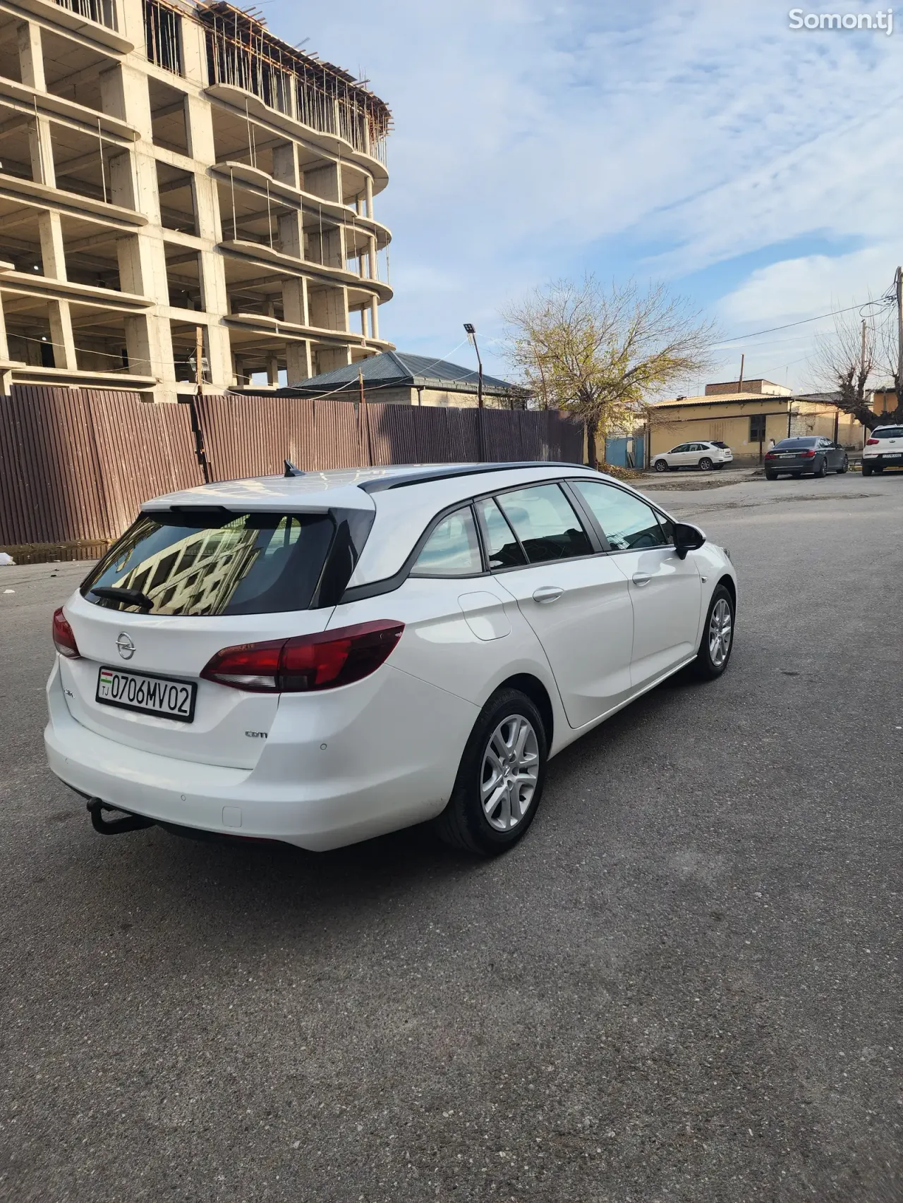 Opel Astra K 2019 · 1.6 MT