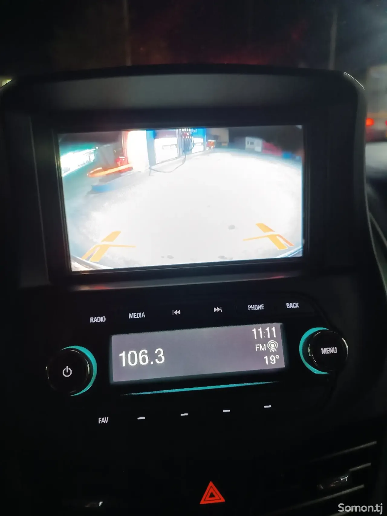 Chevrolet Spark 2015 · 1.3 AT