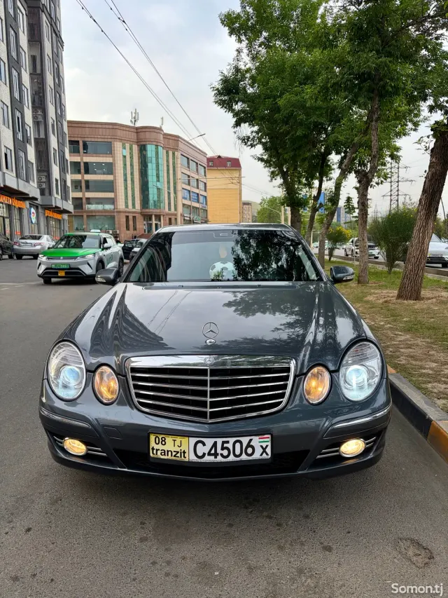 Mercedes-Benz E class 2008 · 3.5 AT