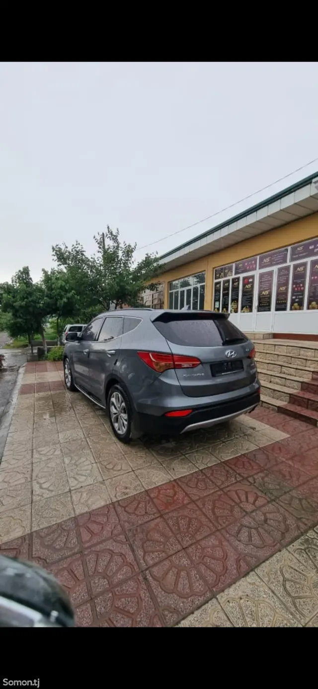 Hyundai Santa Fe 2014 · 2.0 AT