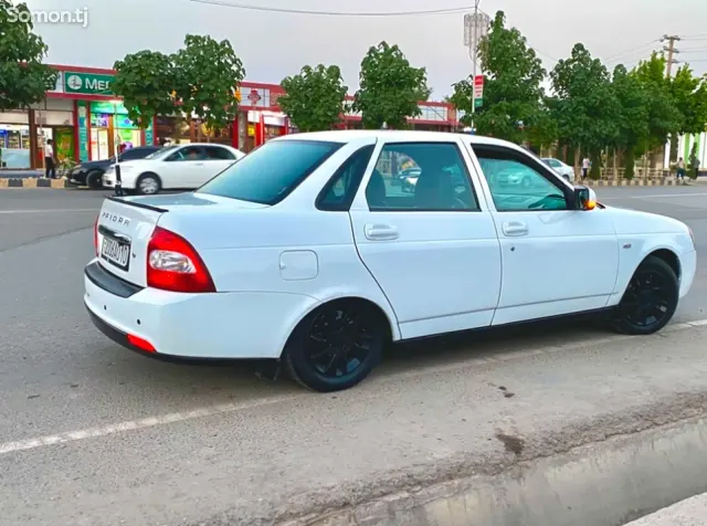Lada (ВАЗ) Priora 2013 · 1.6 MT