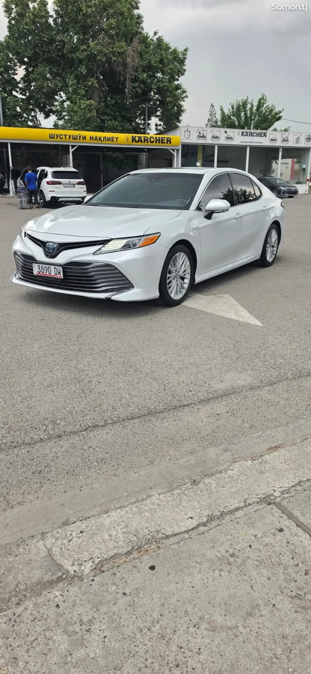 Toyota Camry 2018 · 2.5 AT